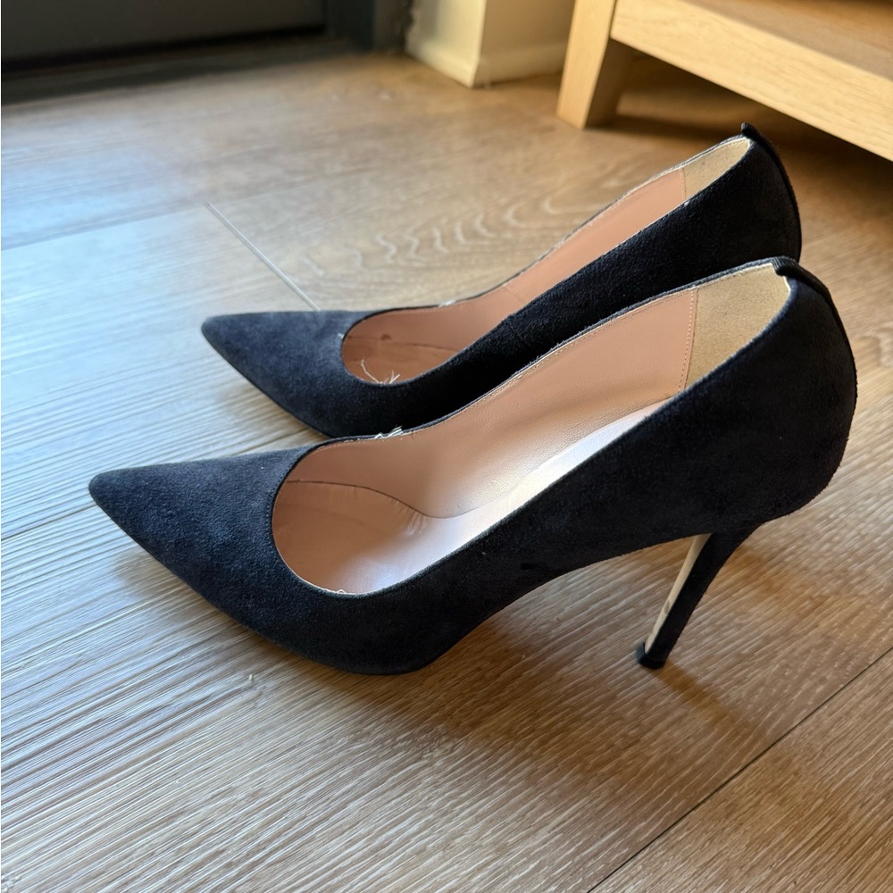 SJP by Sarah Jessica Parker NAVY Fawn Suede Heels
